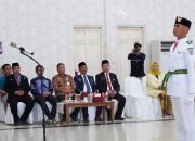 Hermon Kukuhkan Anggota Paskibraka Murung Raya