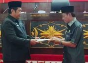 Pj Sekda Murung Raya Serahkan Raperda Perubahan RAPBD ke DPRD Mura
