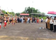 Ritual Adat Dayak Sambut Kedatangan Bupati dan Wabup Mura