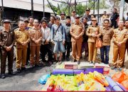 Pemkab Mura Tinjau dan Salurkan Bantuan Untuk Korban Kebakaran di Desa Muara Jaan
