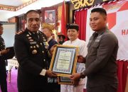 Peringatan HUT Bhayangkara Ke-79 PWI Mura Terima Penghargaan Dari Kapolres