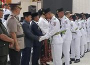 Bukti Sinergi Pimpinan Daerah, Ketua DPRD Mura Rumiadi Dampingi Bupati Kukuhkan Paskibra 2025